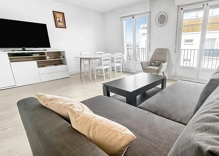 Appartement Spacieux A La Garenne-Colombes